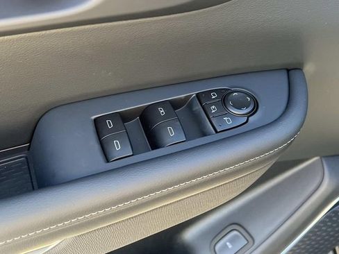 New 2026 Buick Enclave Preferred w/ Power Package image 16