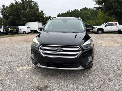 Used 2017 Ford Escape Titanium w/ Equipment Group 301A FWD image 3