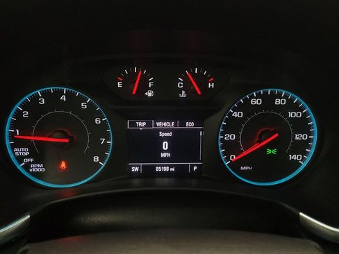 Used 2018 Chevrolet Equinox LS image 23