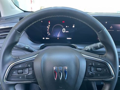 Used 2025 Buick Encore GX Preferred image 25