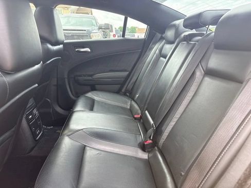Used 2017 Dodge Charger SXT w/ AWD Plus Group image 28