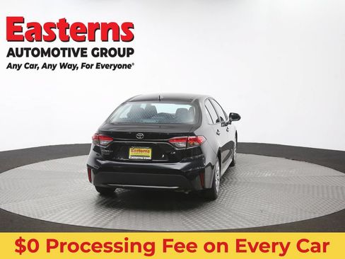 Used 2022 Toyota Corolla LE FWD image 37