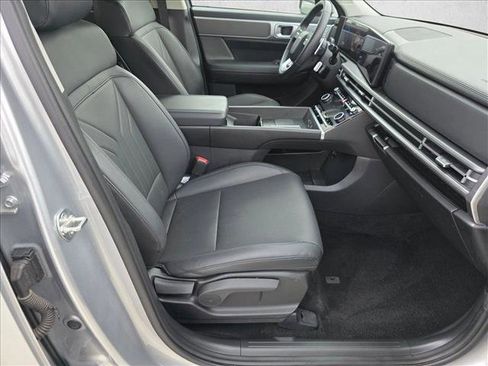 Used 2025 Hyundai Santa Fe SEL image 19