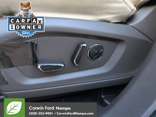 Used 2020 Ford Explorer Platinum w/ Premium Technology Package AWD/4WD image 12