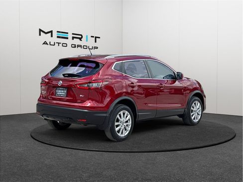 Used 2020 Nissan Rogue Sport SV FWD image 9