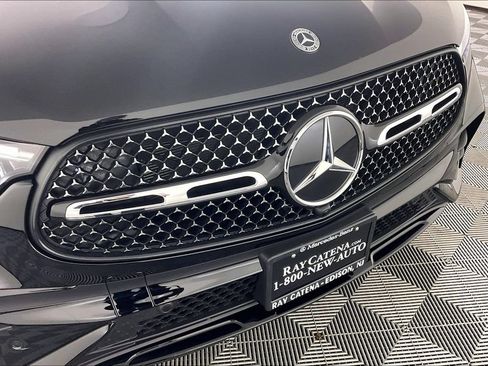 Used 2026 Mercedes-Benz GLC 300 4MATIC image 22
