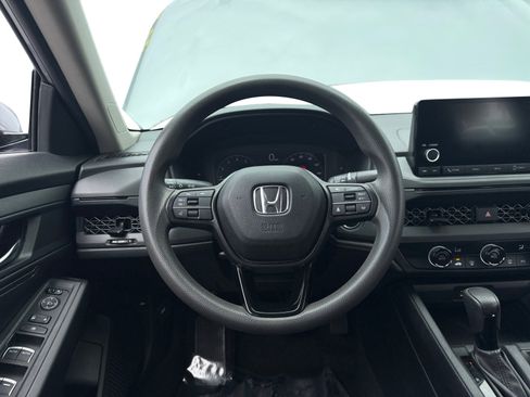 Used 2023 Honda Accord LX image 12