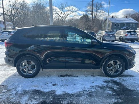 New 2026 Ford Escape ST-Line image 5