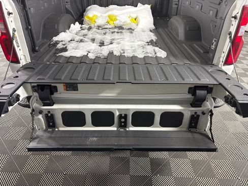 Used 2024 Chevrolet Silverado 2500 LTZ w/ LTZ Premium Package image 34