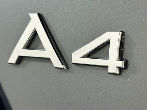Used 2023 Audi A4 2.0T Premium w/ Convenience Package AWD/4WD image 10