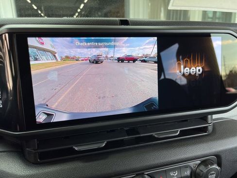 New 2026 Jeep Gladiator Sport image 33