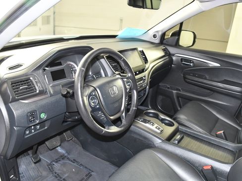 Used 2023 Honda Ridgeline RTL image 2