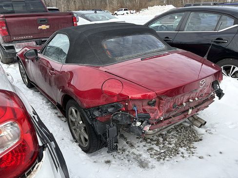 Used 2021 MAZDA MX-5 Miata Sport image 1
