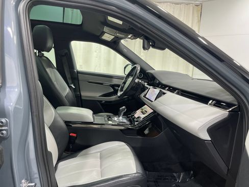 Used 2020 Land Rover Range Rover Evoque First Edition AWD/4WD image 32