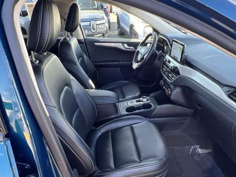 Used 2020 Ford Escape SE Sport image 27