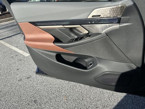 New 2026 BMW 530i 530i w/ M Sport Package image 18