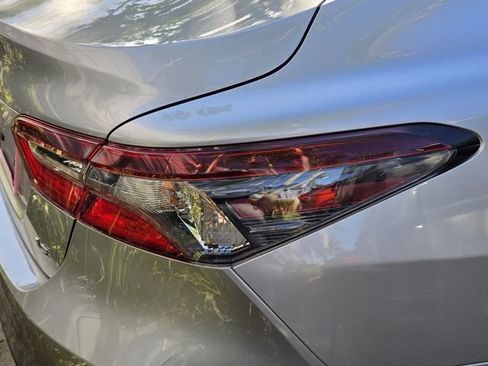 Used 2023 Toyota Camry LE image 8