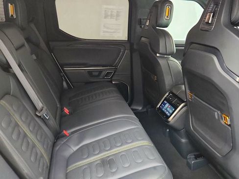 Used 2022 Rivian R1T Launch Edition image 22