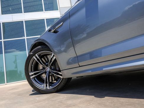 Used 2022 BMW M5 w/ Executive Package AWD/4WD image 11