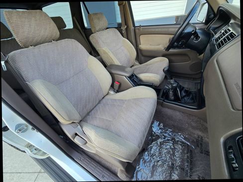 Used 1998 Toyota 4Runner SR5 AWD/4WD image 20