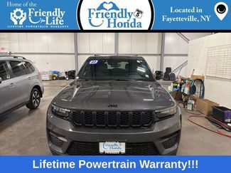 Used 2023 Jeep Grand Cherokee Altitude video 1