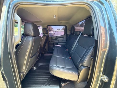 Used 2020 Chevrolet Silverado 1500 Custom Trail Boss w/ Custom Convenience Package image 18