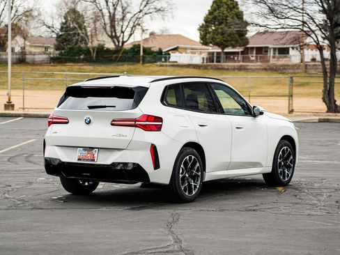 Used 2026 BMW X3 xDrive30 w/ M Sport Package image 5