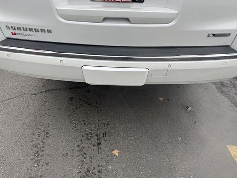 Used 2017 Chevrolet Suburban Premier image 14