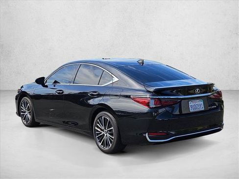 Certified 2025 Lexus ES 300h w/ Premium Package FWD image 8