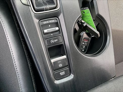 Used 2024 Honda Civic Sport image 31