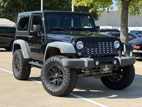 Used 2015 Jeep Wrangler Sport AWD/4WD image 2