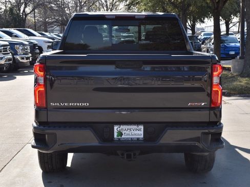 Used 2024 Chevrolet Silverado 1500 RST w/ Convenience Package II image 9