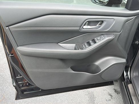 New 2026 Nissan Rogue SV FWD image 16