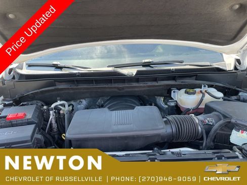 Used 2023 GMC Yukon XL SLT AWD/4WD image 53
