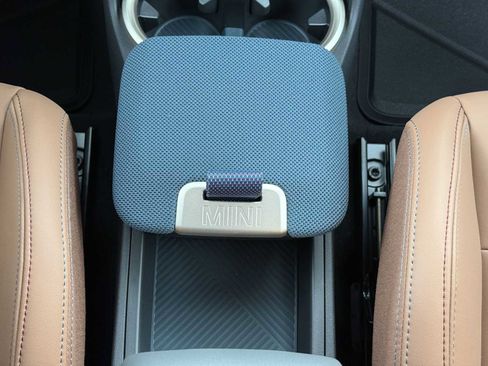 New 2025 MINI Cooper Countryman S w/ Comfort Package Max image 22