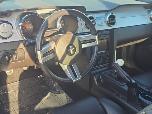 Used 2008 Ford Mustang GT Premium RWD image 15