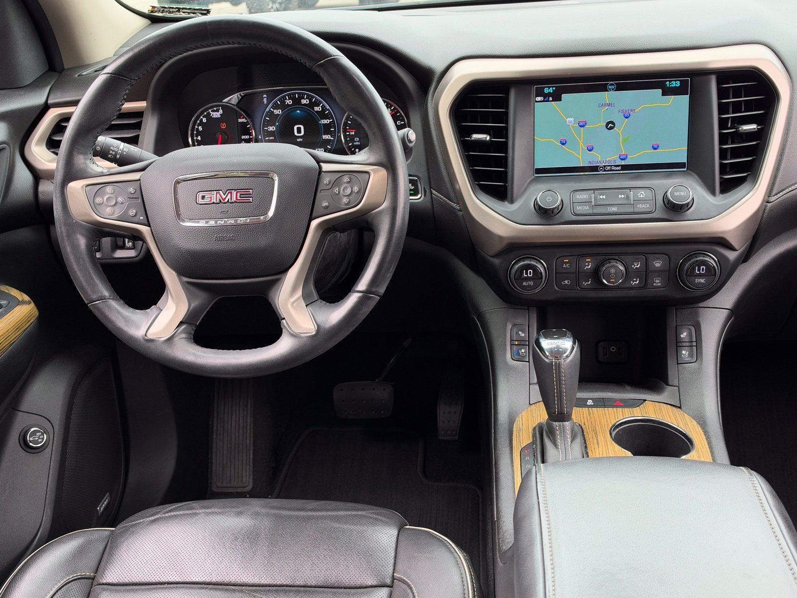 Used 2018 GMC Acadia Denali w/ Technology Package AWD/4WD image 16