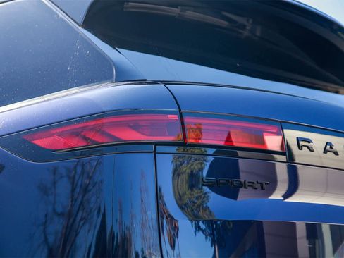 Certified 2023 Land Rover Range Rover Sport SE image 7