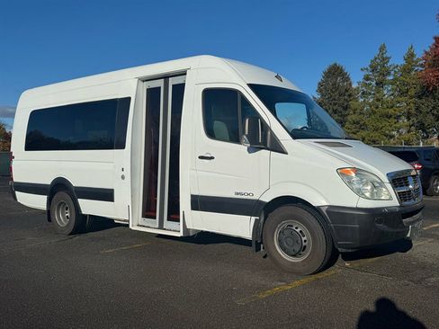 Used 2009 Dodge Sprinter 3500 image 33