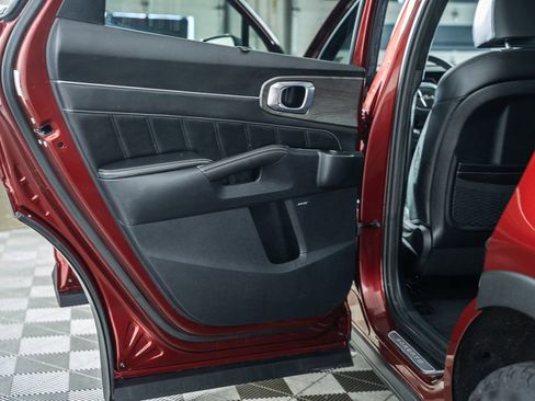 Used 2024 Kia Sorento SX Prestige image 41