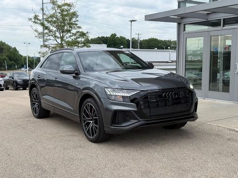 Used 2023 Audi Q8 Prestige w/ Prestige Package AWD/4WD image 1