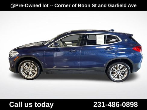 Used 2018 BMW X2 xDrive28i w/ Convenience Package AWD/4WD image 2