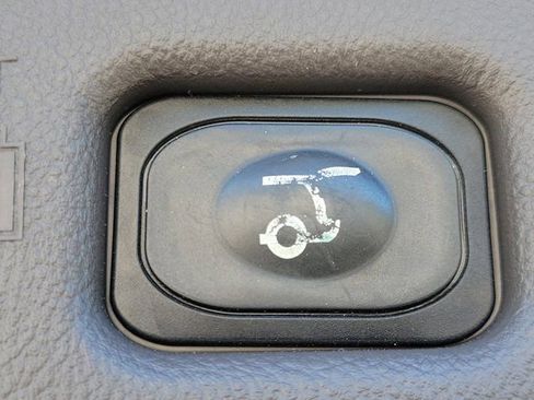 Certified 2019 Lincoln Nautilus Reserve w/ Drivers Assistance Package AWD/4WD image 14