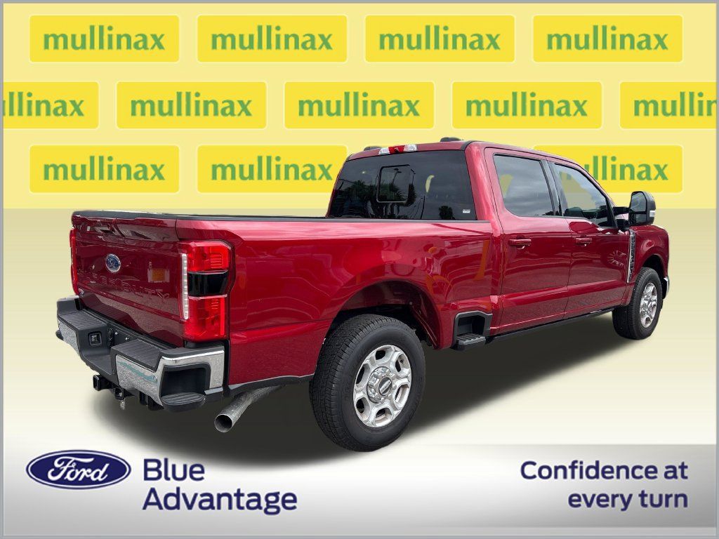 Used 2026 Ford F250 XLT w/ XLT Premium Package RWD image 2