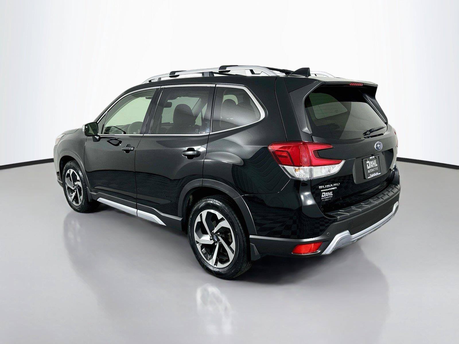 Used 2024 Subaru Forester Touring AWD/4WD image 10