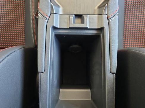 New 2026 Nissan Kicks SR image 27