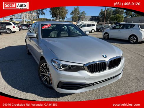 Used 2019 BMW 530e w/ Premium Package RWD image 1
