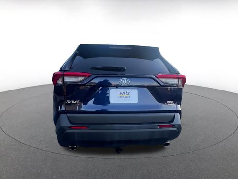 Used 2025 Toyota RAV4 XLE image 12