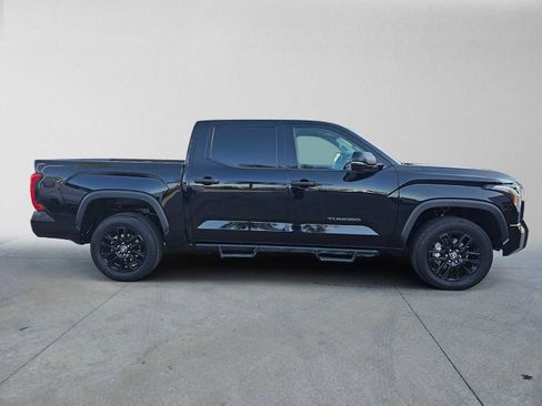 Used 2024 Toyota Tundra SR5 w/ SR5 Convenience Package AWD/4WD image 2
