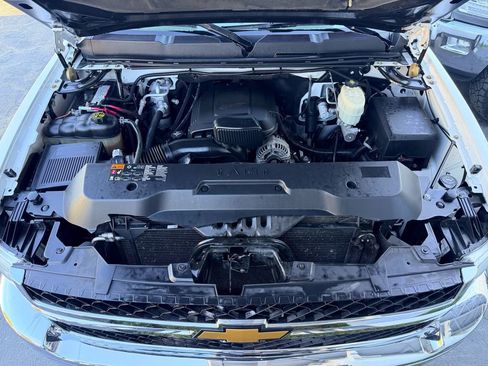 Used 2014 Chevrolet Silverado 2500 W/T image 32
